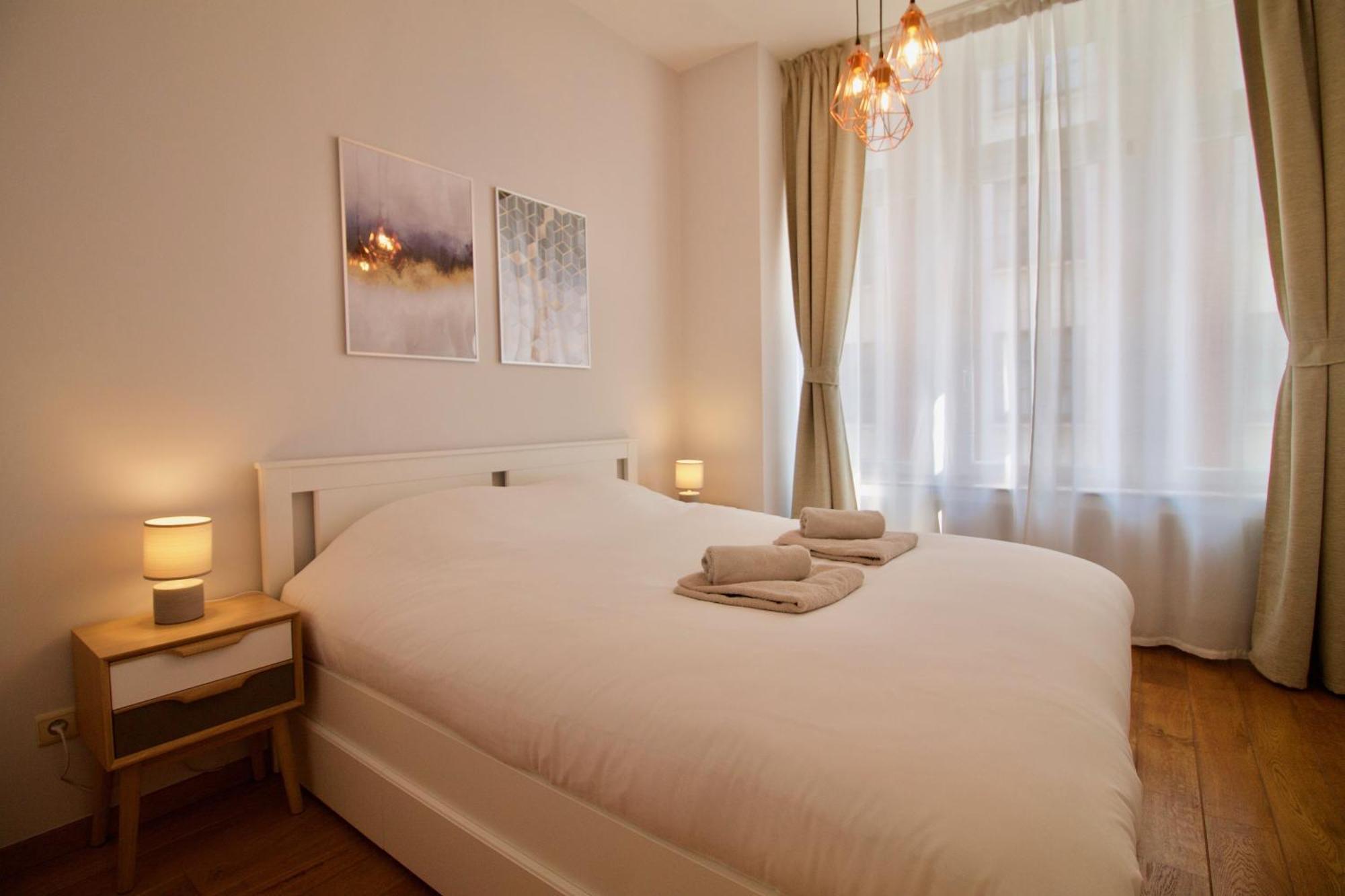 Heart Of Grand Place - Stunning 3Br Triplex بروكسل المظهر الخارجي الصورة