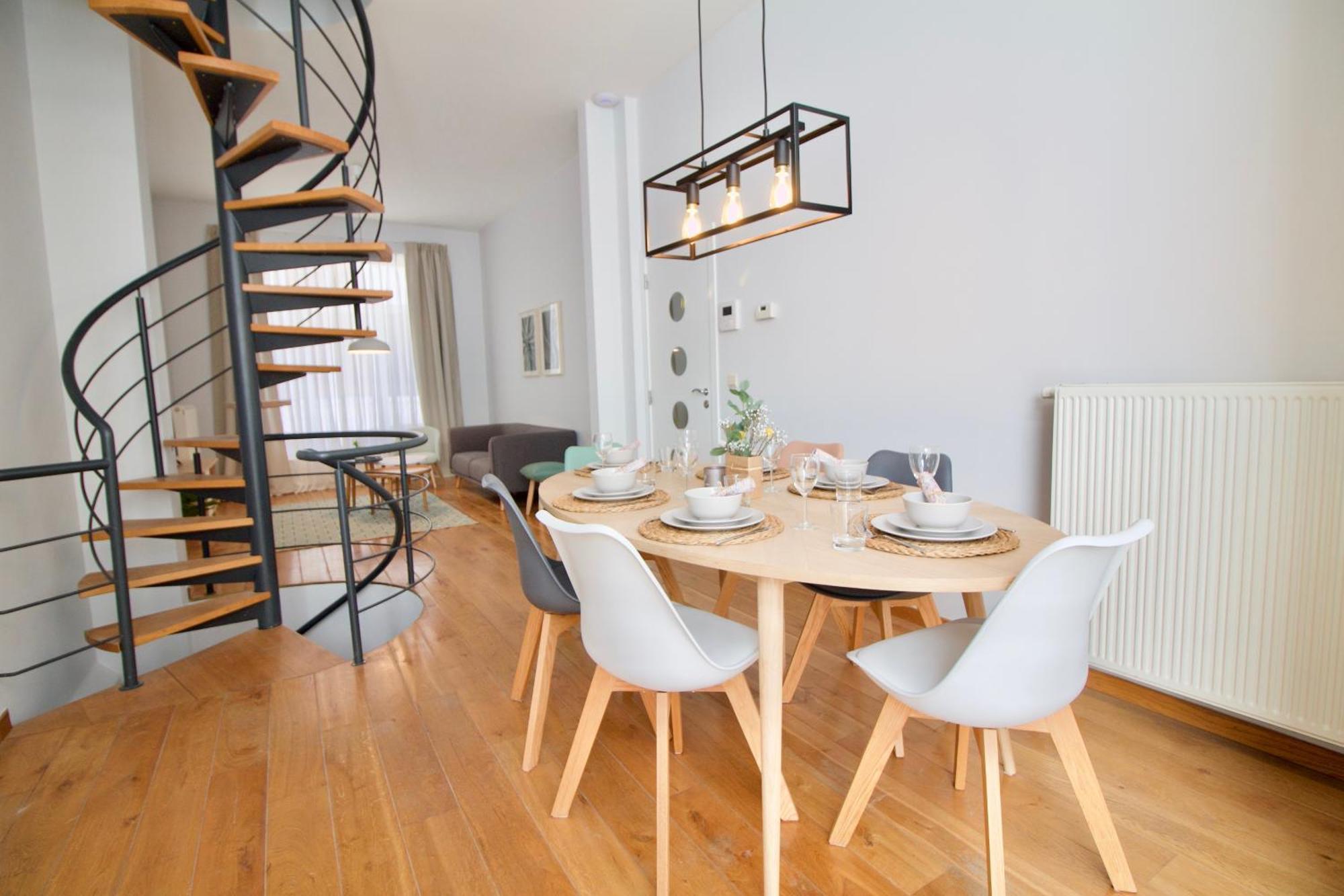 Heart Of Grand Place - Stunning 3Br Triplex بروكسل المظهر الخارجي الصورة
